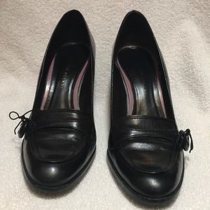 Antonio Melani Pumps